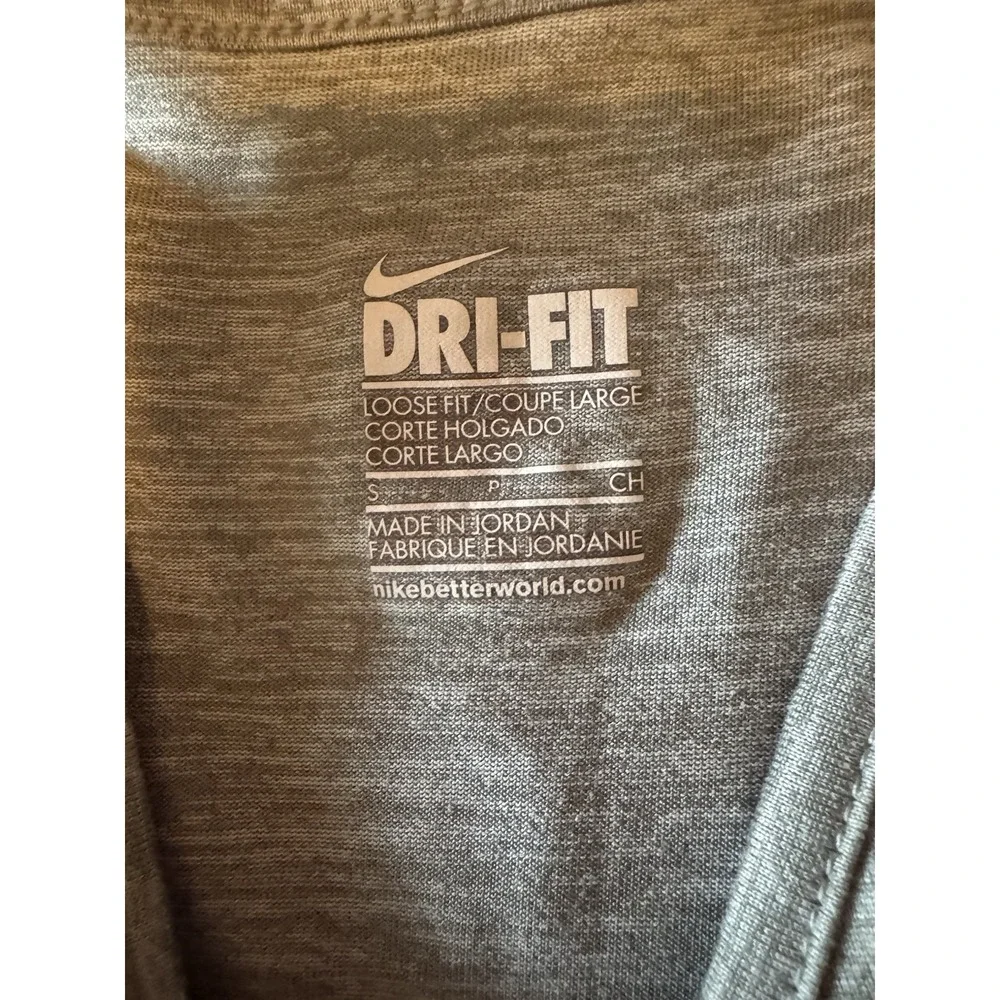 Nike Dri Fit Women's Size Small Loose Fit Tank Top‎ Gray Athletic Cotton